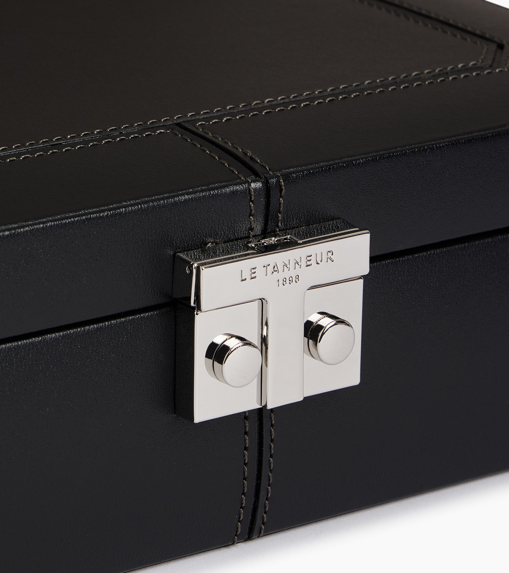 6-watch and cufflinks box in leather