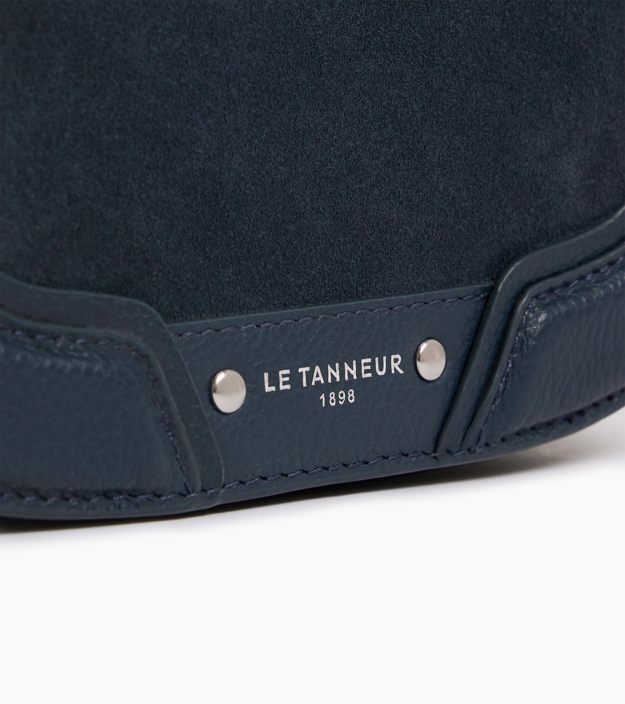 Ella small crossbody bag in grained leather and nubuck