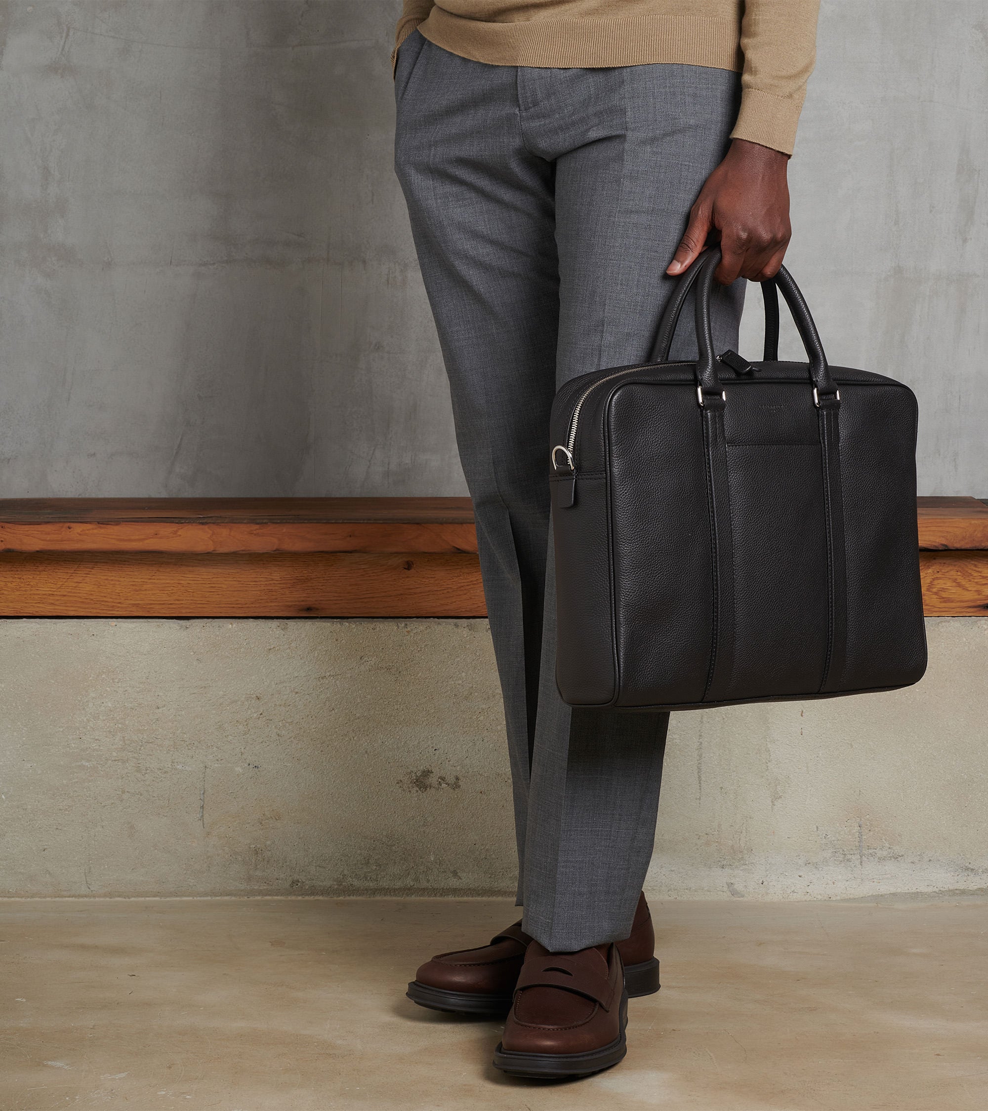 15" Charles Aktentasche aus genarbtem Leder großes Modell