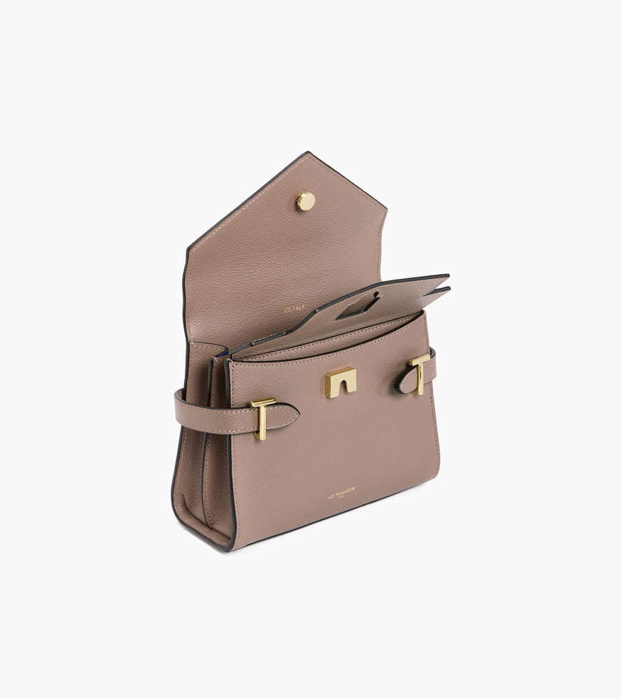 Kleine Handtasche Emilie aus genarbtem Leder mit Doppelklappe