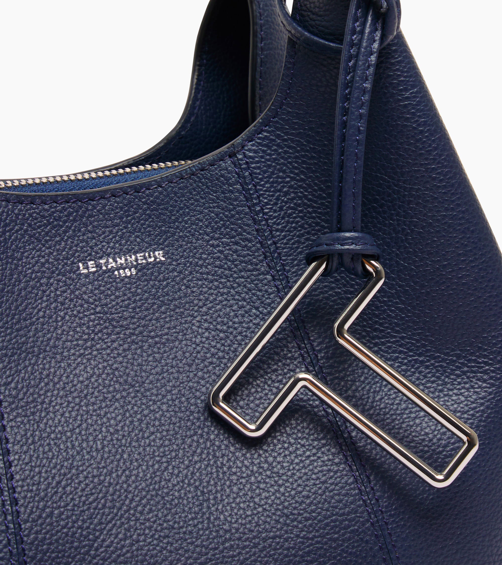Kleine Handtasche Juliette aus genarbtem Leder
