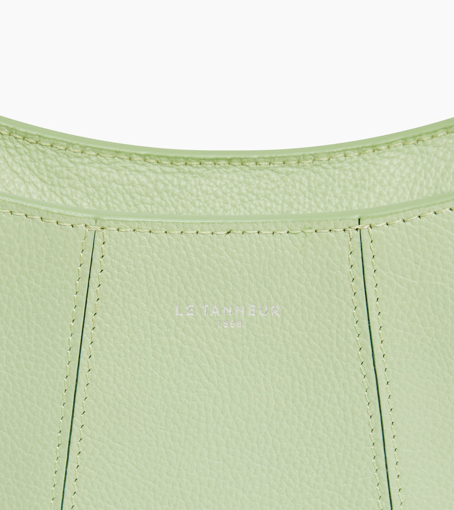 Petit sac demi-lune Juliette en cuir grainé