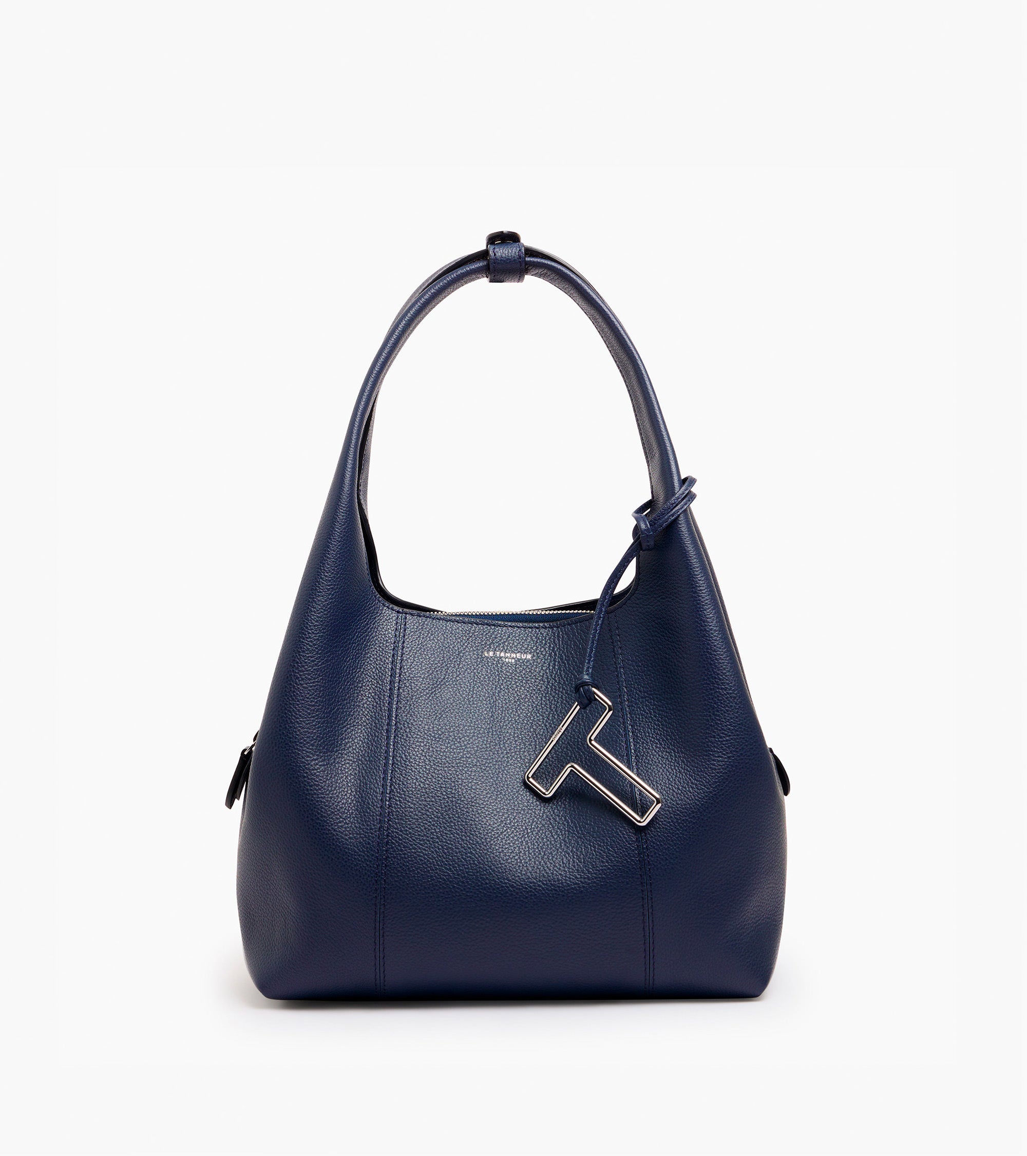 Mittelgroße Schultertasche Modell Juliette aus genarbtem Leder