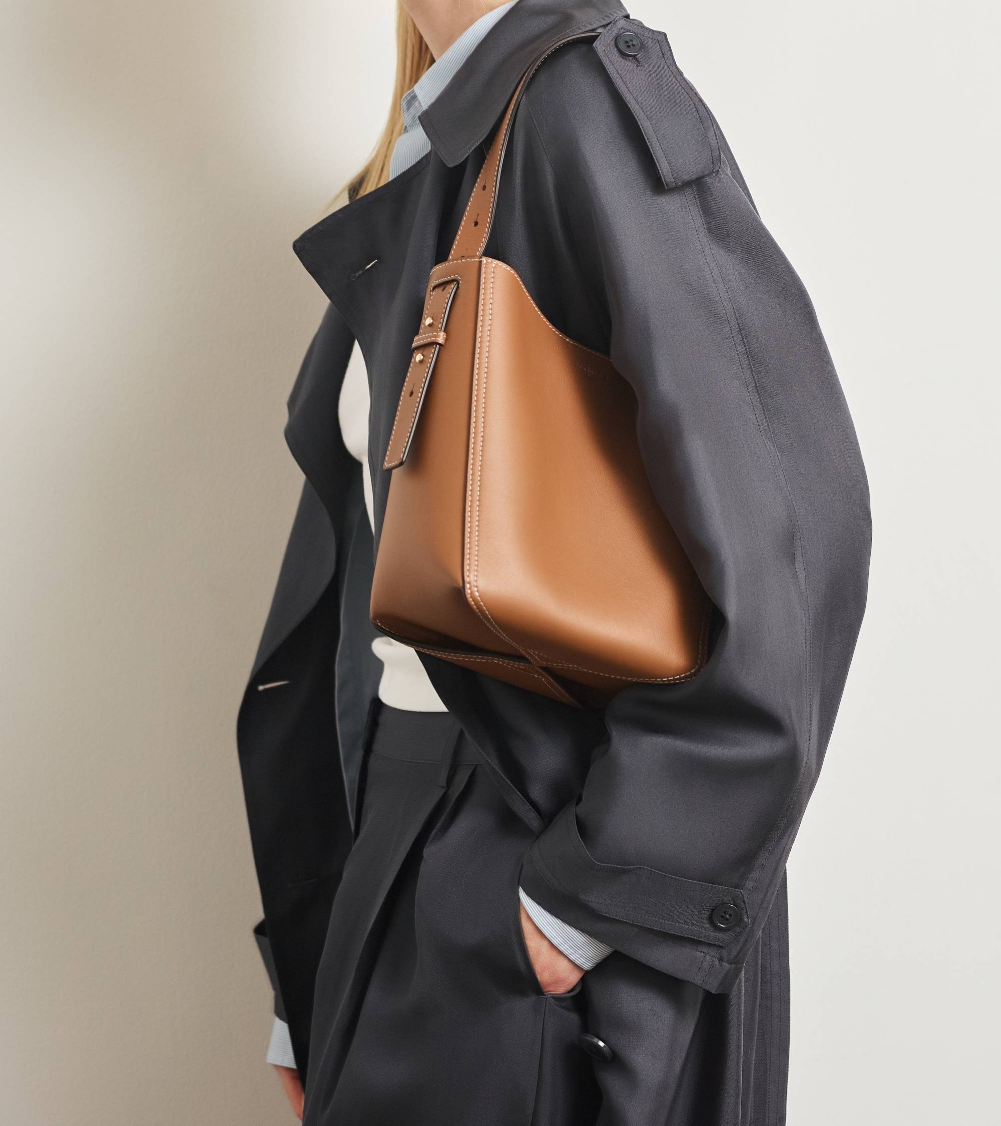 Kleine Hobo-Tasche Céleste aus Glattleder