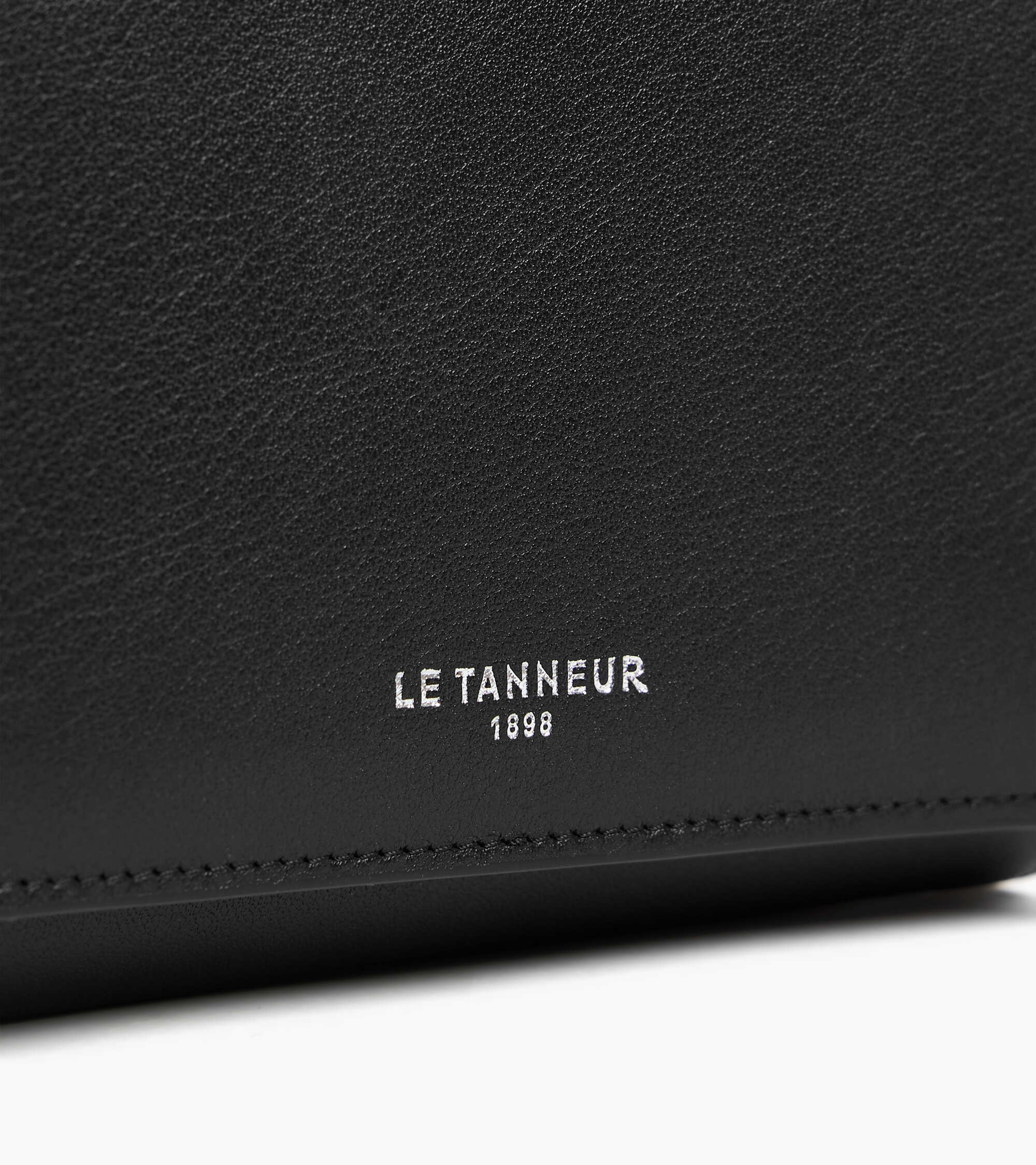 Louison medium wallet with flap in smooth leather